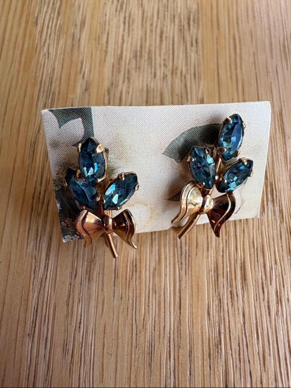 Vintage Curtis "DCE" 14K Gold Screwback Rhinestone Earrings
